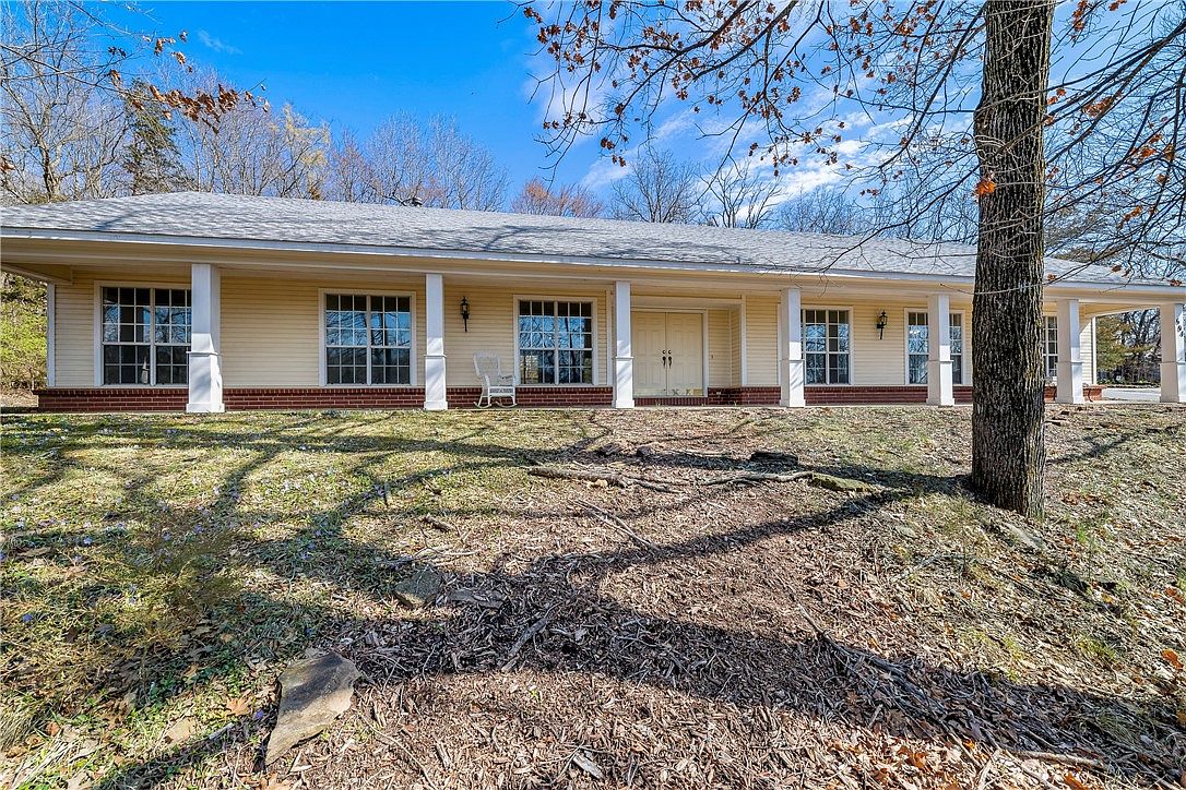 604 N Rockcliff Rd, Fayetteville, AR 72701 Zillow