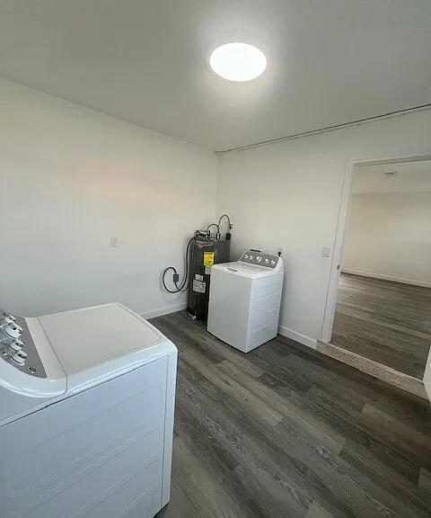 705 E Virginia Ave — Photo 2