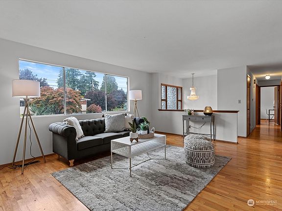 2nd image of 6824 192nd Street SW