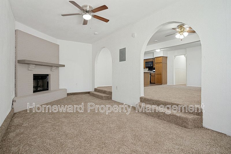 1st image of 3110 Heather Ln
