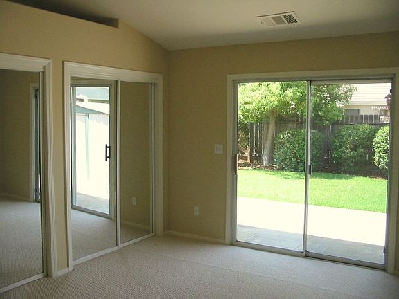4th image of 5544 W Dorothea Ave