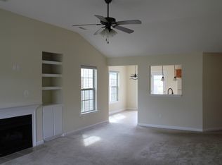 3249 Creek Path Ln, Lexington, KY 40511