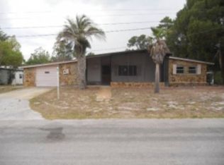 7041 Mertal St, Weeki Wachee, FL 34607