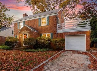 61 Atkinson Rd, Rockville Centre, NY 11570