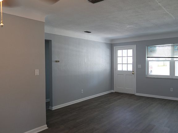 2nd image of 8461 59th Ln N