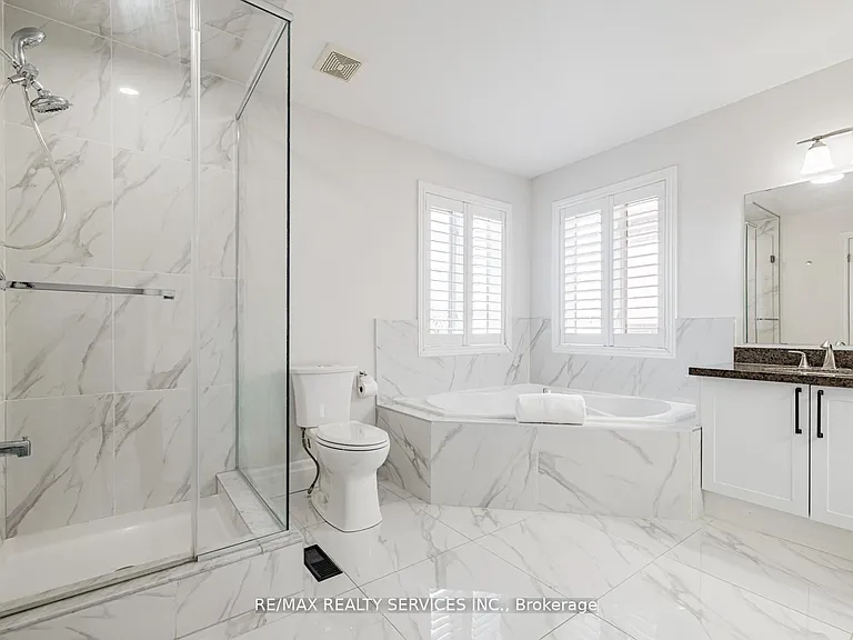 28 Siena Dr — Photo 38
