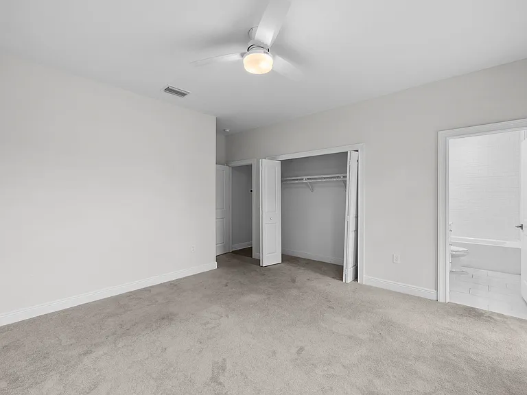 4302 W North B St #3 — Photo 34
