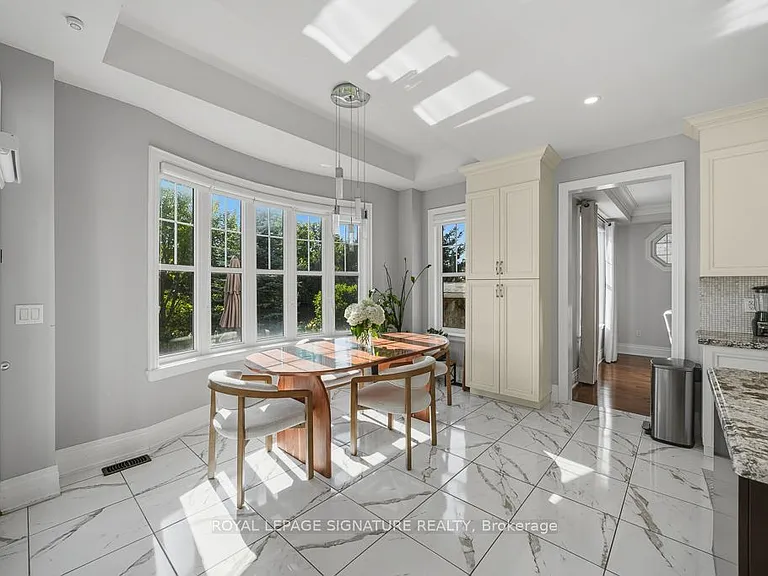 9 William Bowes Blvd — Photo 9