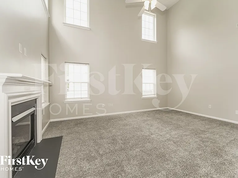 12204 Palomar Dr — Photo 4
