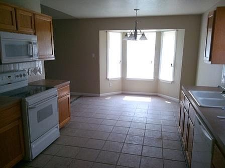 4th image of 4204 Embers Dr