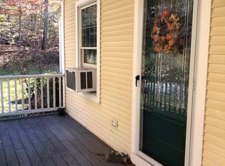 25 Park Rd, Ivoryton, CT 06442