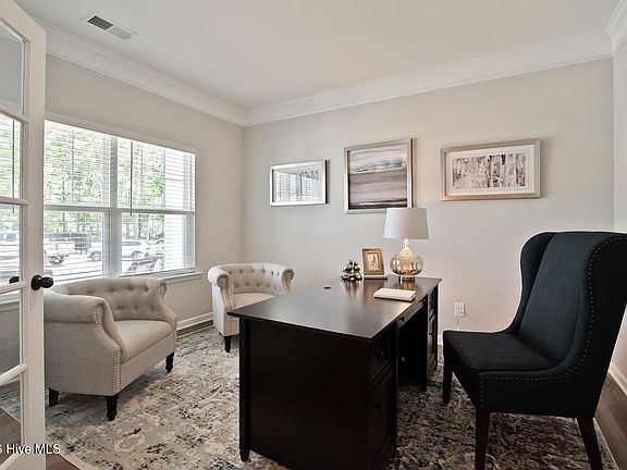 3rd image of 407 Barter Drive