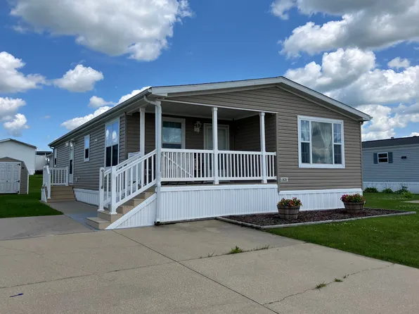 1321 Eagleview Dr #Eag1321, Marion, IA 52302