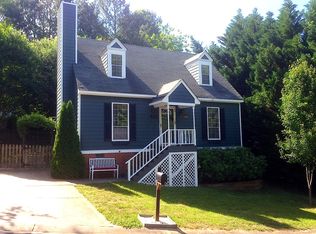 4413 Timberhurst Dr, Raleigh, NC 27612