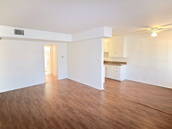 3rd image of 6951 Simpson Ave APT 3