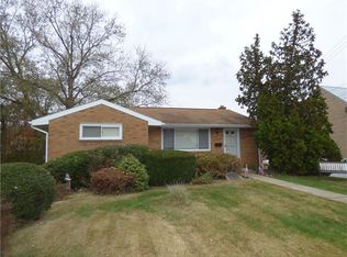 765 Garlow Blvd, Pittsburgh, PA 15239