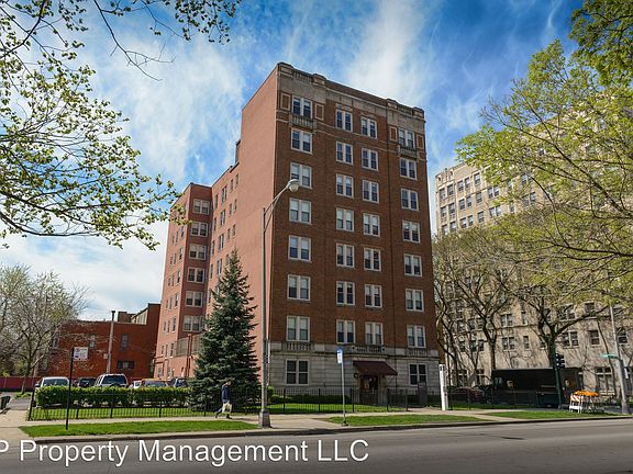 2nd image of 1401 E Hyde Park Blvd #1401401