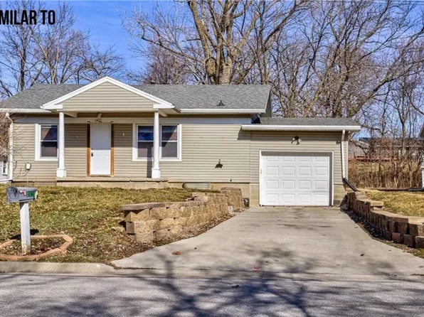 3425 Coy St, Ames, IA 50014