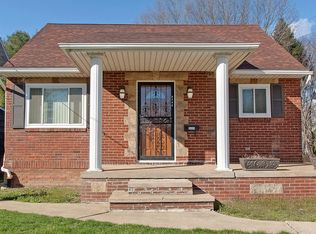 2435 Tuscarawas St E, Canton, OH 44707