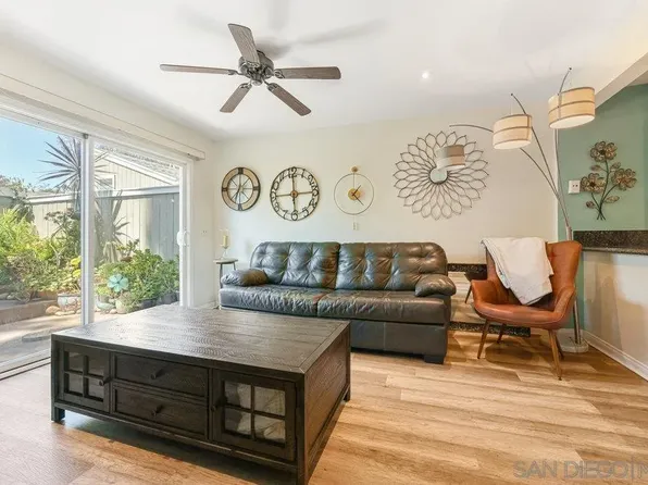 9718 Aviary Dr, San Diego, CA 92131