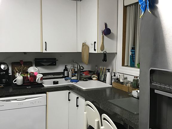 5th image of 8556 Skokie Blvd APT 2L