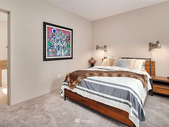 2nd image of 1000 1st Ave Unit 2204