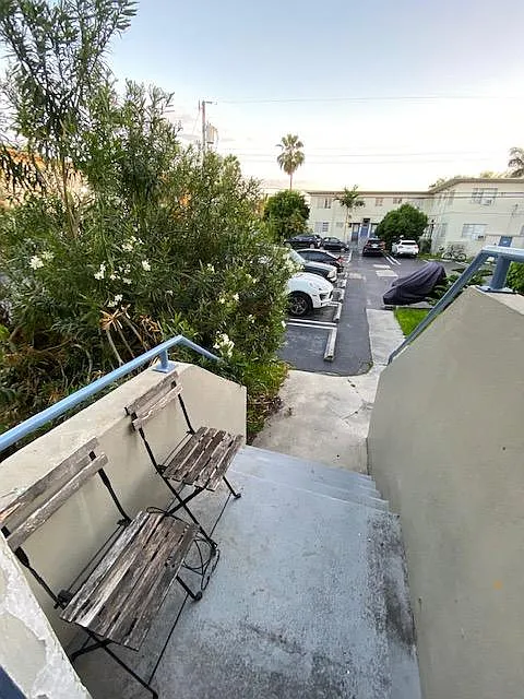 620 84th St — Photo 4