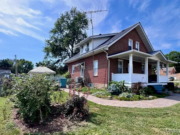 202 E Jefferson Ave, Owensville, MO 65066