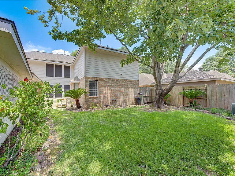 2935 Apple Forest Ct — Photo 44
