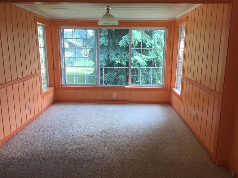 714 Rustic Dr #HOUSE — Photo 2