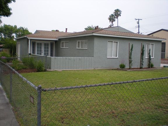Large, Corner Lot