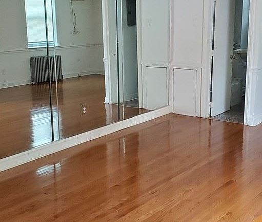 3rd image of 3860 Haverford Ave Side 2