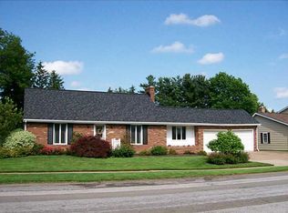 5033 Clinton St, Erie, PA 16509