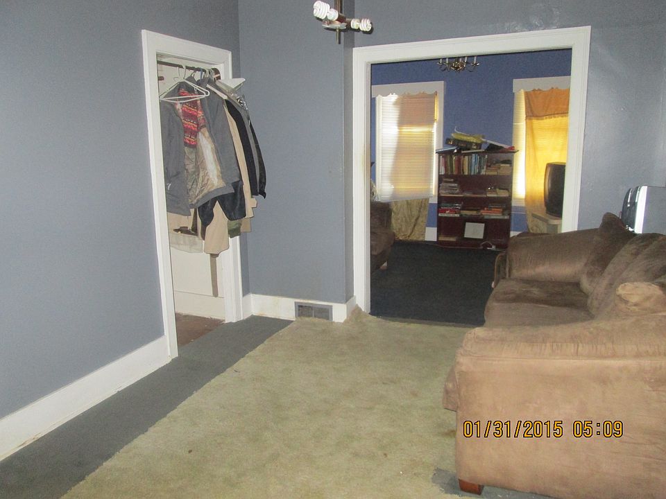 2nd image of 81 Hollister St