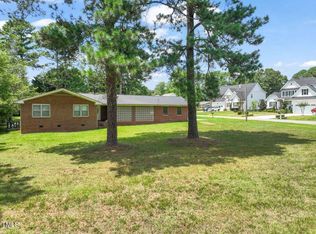 1601 Wake Dr, Wake Forest, NC 27587