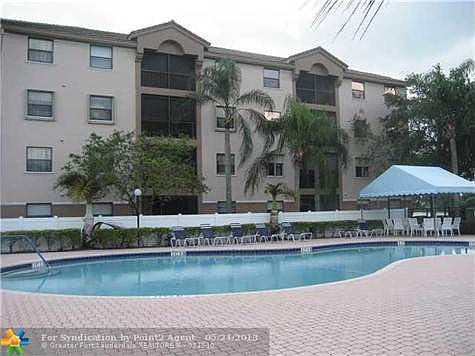 4th image of 4300 NW 30th St APT 442