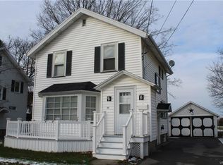 33 Farnsworth Ave, Oakfield, NY 14125