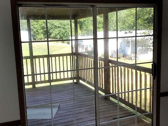 3rd image of 3436 Fork Creek Ln