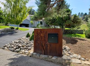 1153 Moon Valley Rd, Billings, MT 59105