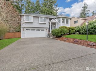 Lyndhurst, Puyallup, WA 98375