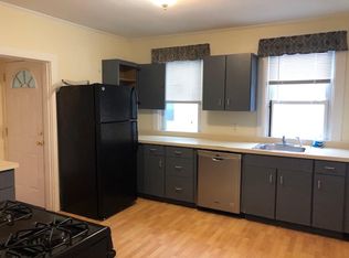 35 Webster St #2, Newport, RI 02840