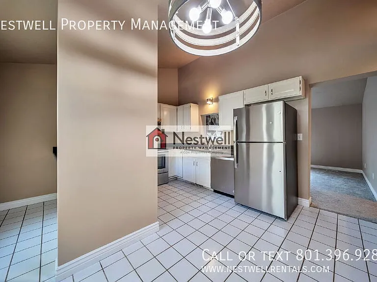 8592 S Wasatch Blvd — Photo 4