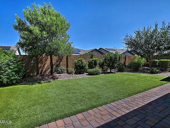 4th image of 7026 W SPRINGFIELD Way