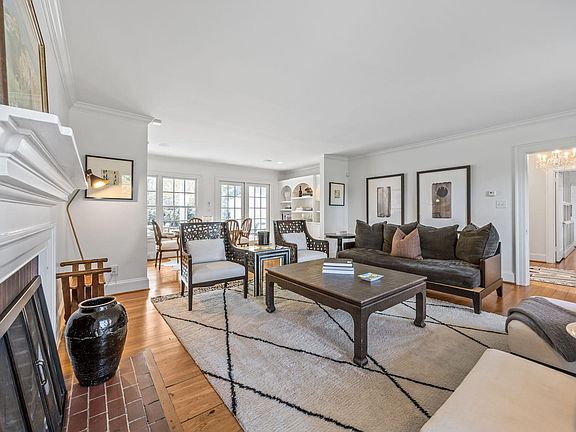 5th image of 3816 Dover Rd