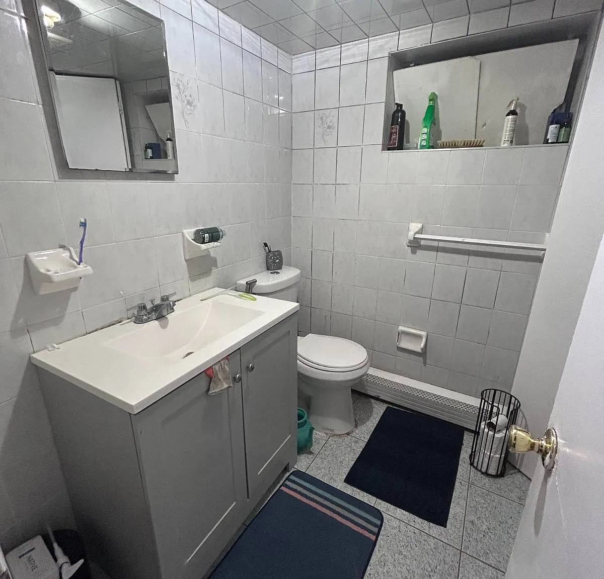 1 bed, 1.0 bath, $975 — Photo 2