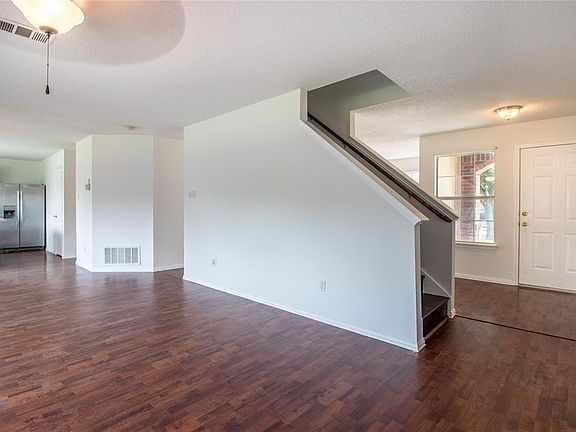 5th image of 510 Tumbleweed Dr