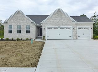 34080 Harvest Pointe Dr, North Ridgeville, OH