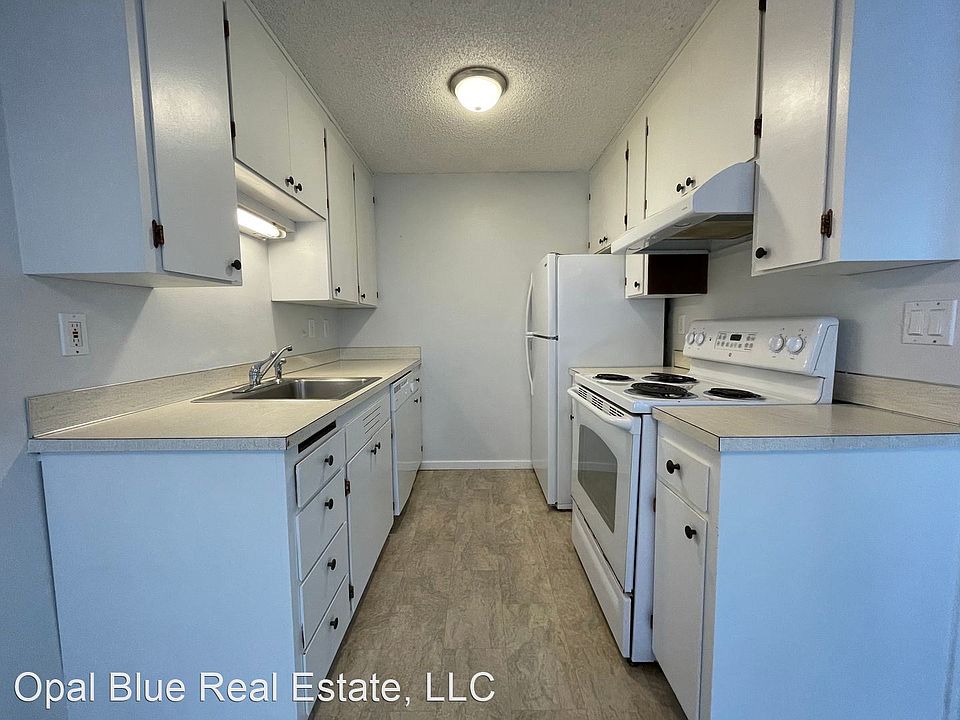 1st image of 12316 32nd Ave NE #7218765
