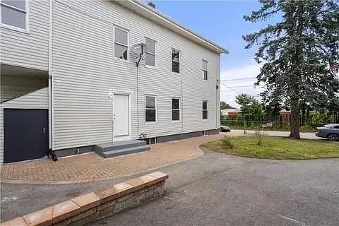132 Railroad St — Photo 18