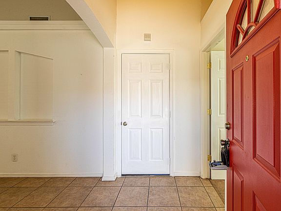 3rd image of 1664 Jose Bombach Dr